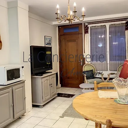 Ej 06 - Royale Appt 2 Personnes Apartman