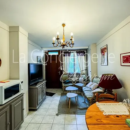 Ej 06 - Royale Appt 2 Personnes Apartman